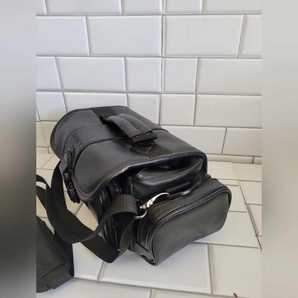 SONY Vintage Large Black Faux Leather Video Camera Camcorder Carrying Case